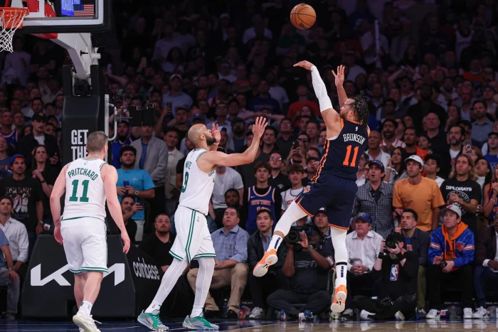 NBA直播-纽约尼克斯队控制着对阵波士顿凯尔特人队的半决赛系列赛。 NBA直播-纽约尼克斯队控制着对阵波士顿凯尔特人队的半决赛系列赛。