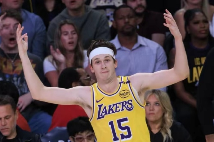 湖人坚定表态:里夫斯非卖,除非顶级内线来换 湖人坚定表态:里夫斯非卖,除非顶级内线来换